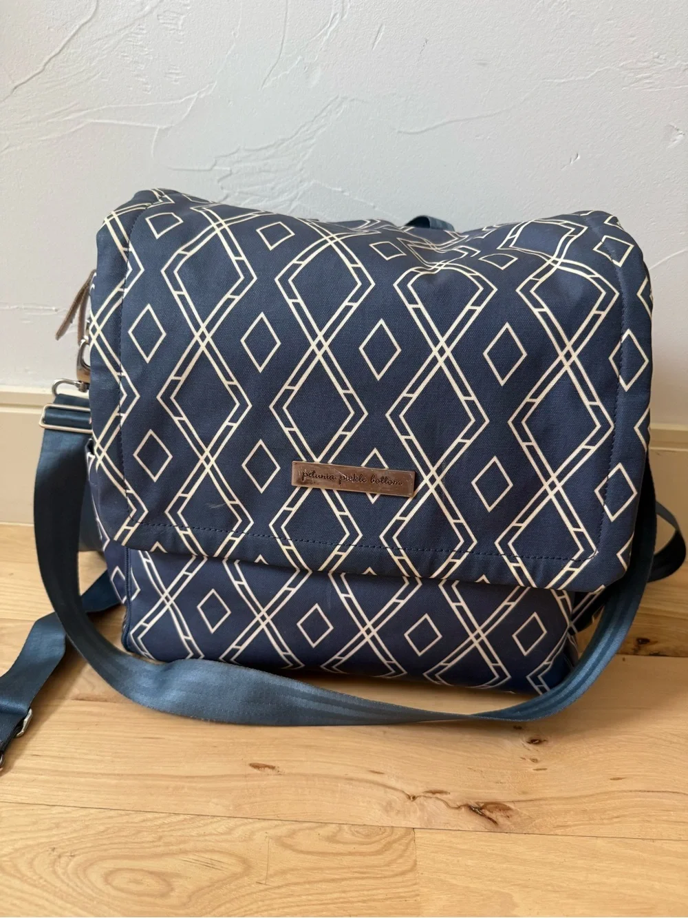 Petunia Pickle Bottom Boxy Backpack Glazed Indigo Diaper Bag